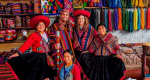 Chinchero Perú: Historia, Cultura y Textilería Tradicional